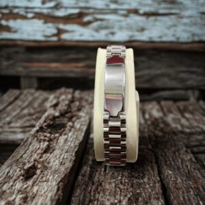 Mens Bracelet silver with bucul Made By China silver